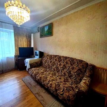 Оболонський просп., 13