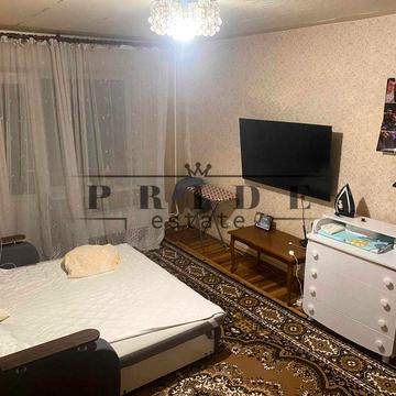 Володимира Висоцького бульв., 11