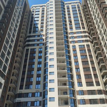 Середньофонтанська вул., 19б