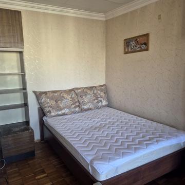 Русанівська набережна вул., 20
