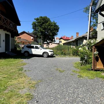 Степана Бандери вул., 12