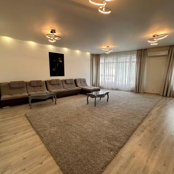 Кловський узвіз, 7a