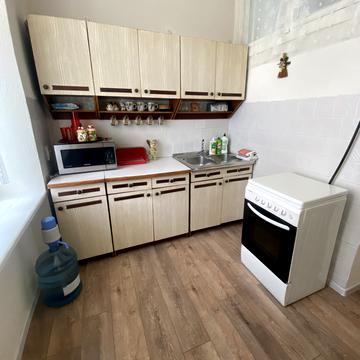 Жовківська вул. (Декабристів), 31