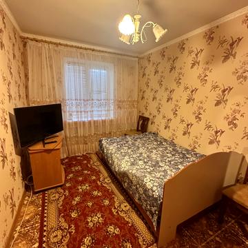 Свободи просп., 4
