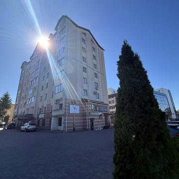 Михайла Грушевського, 54а