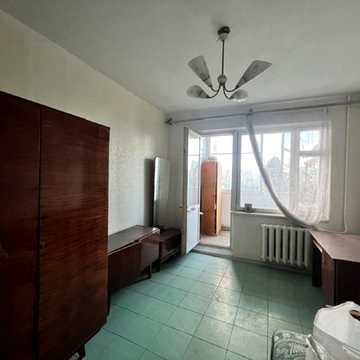 Академіка Корольова вул., 43/2