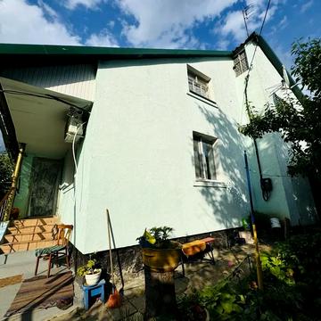 Глобинська вул., 9