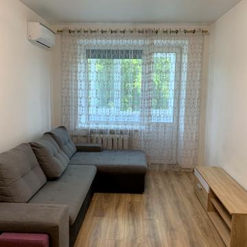 Голосіївський просп. (40-річчя Жовтня), 94/1