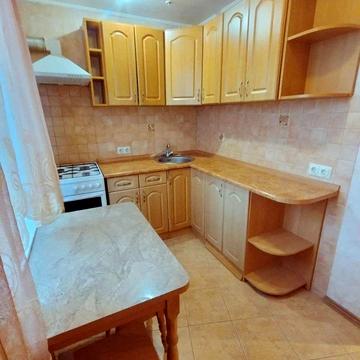 Зодчих вул., 28