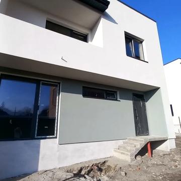 Івана Мазепи вул., 7