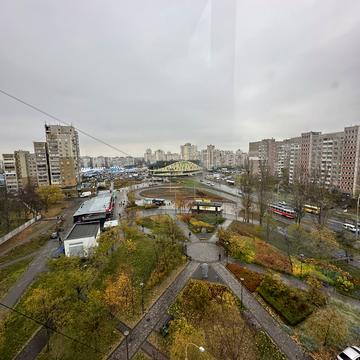 Героїв Дніпра вул., 35
