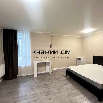 Михайла Максимовича вул. (Онуфрія Трутенка), 32-А