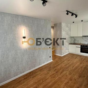 Героїв Харкова просп. (Московський), (Будинок 5)