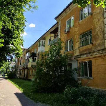 Стовби вул., 4