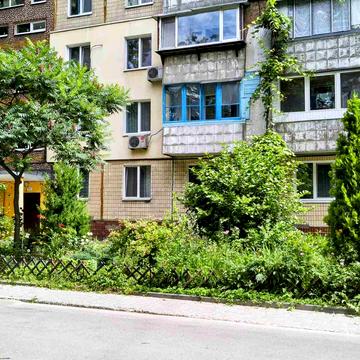 Панікахи вул., 28