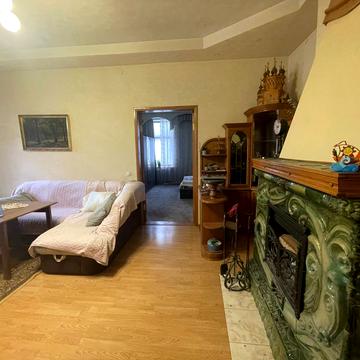 Мироносицька вул., 8