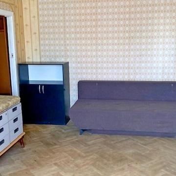 Павла Тичини просп., 13