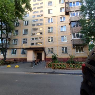 Березинська вул., 24