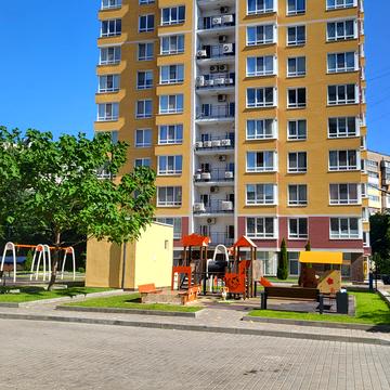 Владислава Бувалкіна вул. (Бочарова Генерала), 35-Д