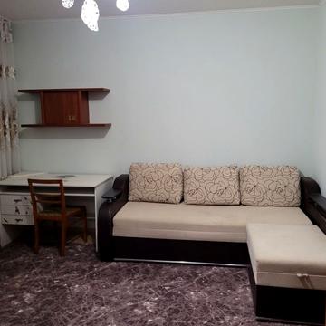 Драгоманова вул., 40