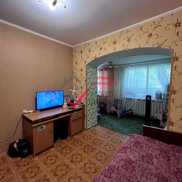 Рєпіна вул., 16