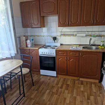 Тростянецька вул., 5-Б