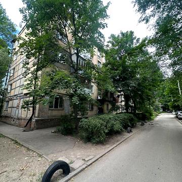 Краснопільська вул., 6