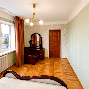 Лесі Українки бульв., 5