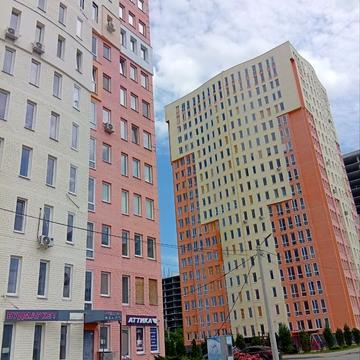 Гвардійців-Широнінців вул., 72