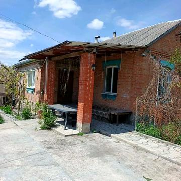 Шкільна