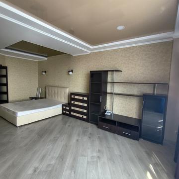Петропавлівська вул., (Будинок)