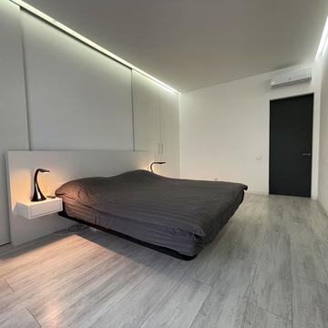 Лесі Українки бульв., 7-В