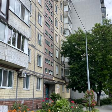 Будівельників вул. (Фрунзе), 26