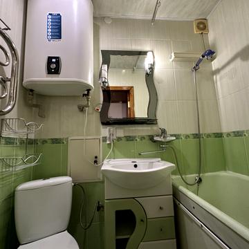 Повітряна вул., 68