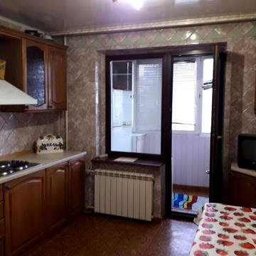 Сонячна Набережна вул. (Маршала Малиновського), 14