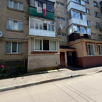 Сергія Зулінського вул. (Тарногродського), 25