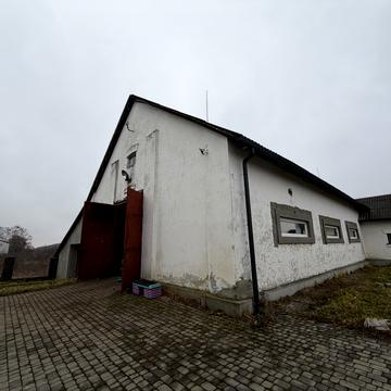 Лісова, 1