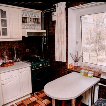 Братиславська вул., 32-А