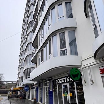 Львівська вул., 15б