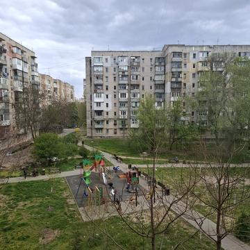 Давида Ойстраха вул. (Затонського), 24/1