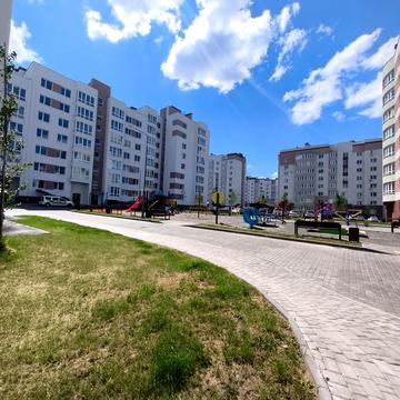 Андрія Шептицького, 12