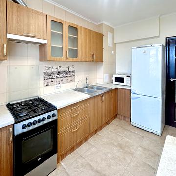 Героїв Дніпра вул., 62