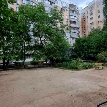 Академіка Заболотного вул., 54