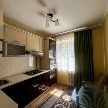 Волинської Дивізії вул., 7