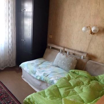 Червоної Калини просп. (Володимира Маяковського), 81
