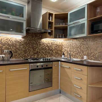 Старокозацька вул. (Комсомольська), 70