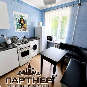 Національної Гвардії вул. (Гвардійський), 18