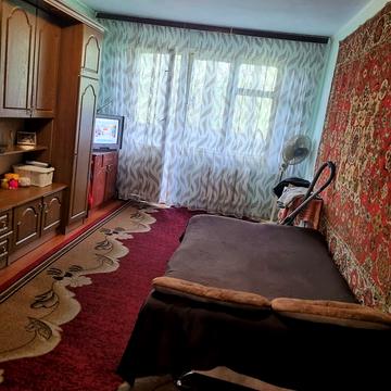 Святослава Ріхтера вул., 64а