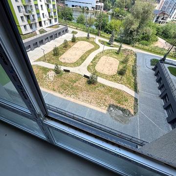 Приозерна вул., (Будинок 23)