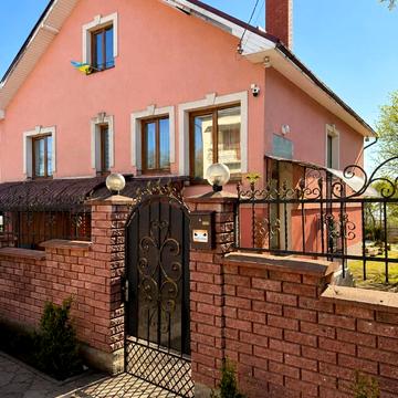 Незалежності вул., 436
